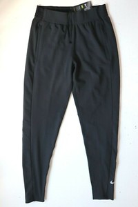 nike essential warm