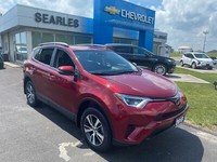 2018 Toyota RAV4 LE fwd, LOW mileage , local trade-in