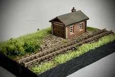 N Gauge Model Railway Building Detailed Trackside Shed Resin UnpaintedModel