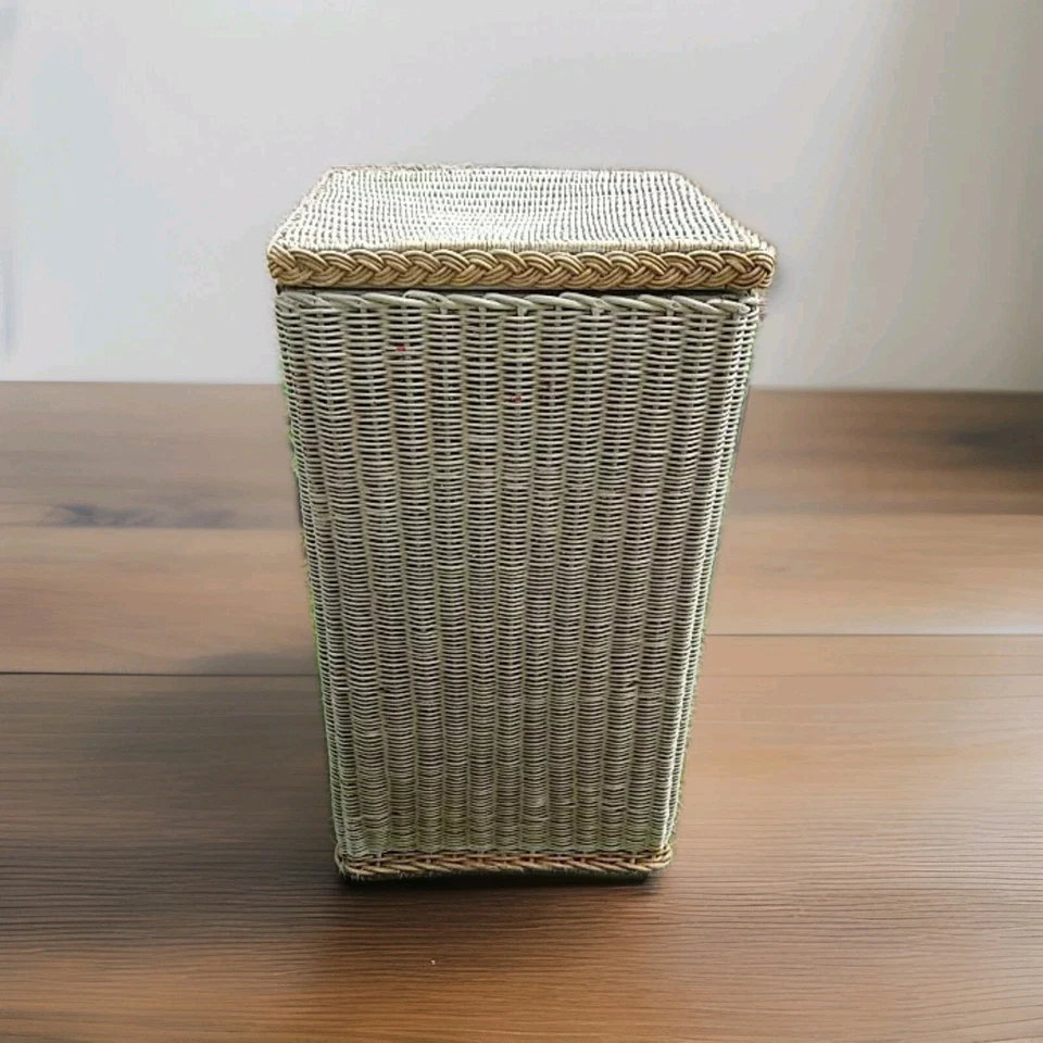 Vintage ' SUNREAD' Storage box Laundry ottoman  - Image 2 of 4