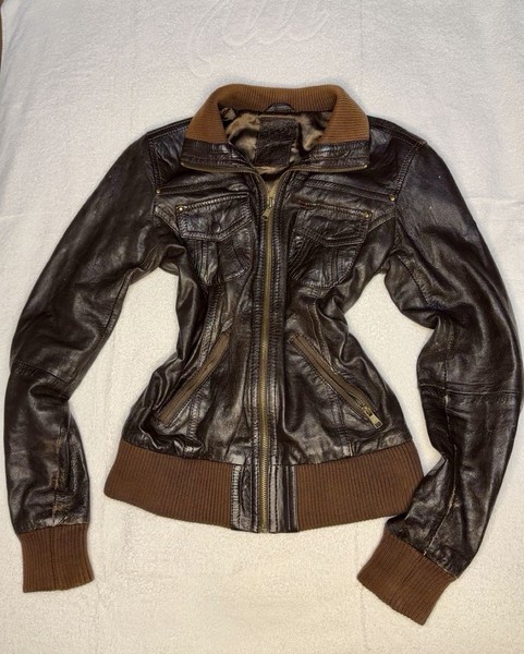 Vintage Y2K leather jackets