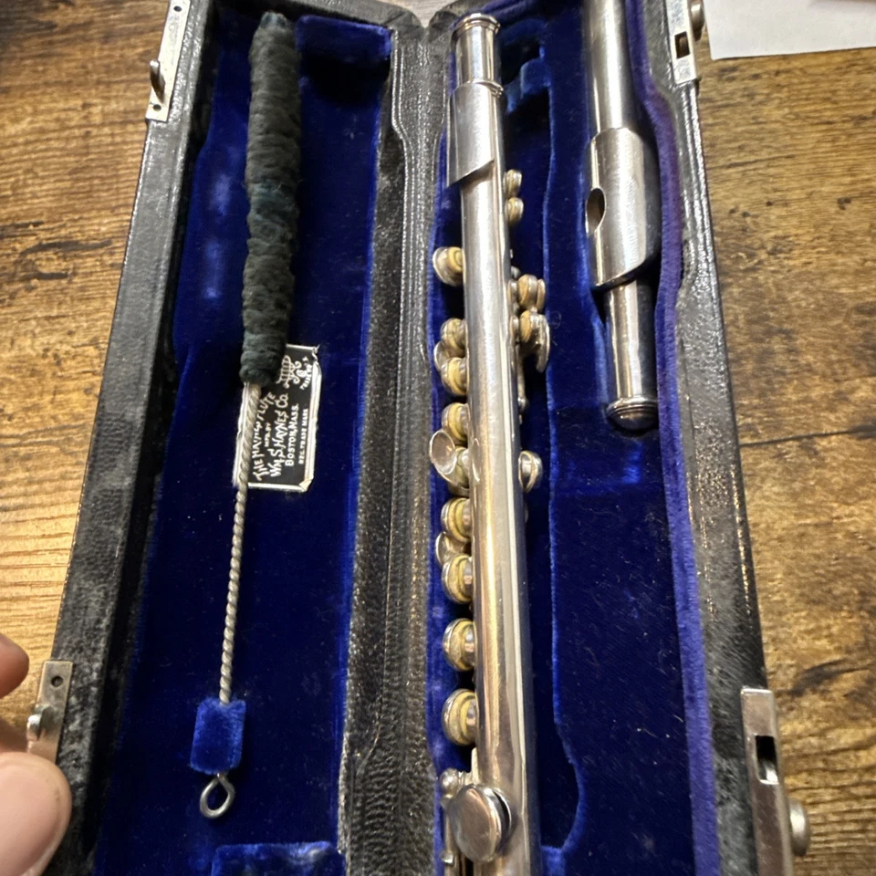 WILLIAM S. HAYNES HECHO A MANO PLATA ESTERLINA PICCOLO 4 dígitos serie BONITO Foto 4 de 4