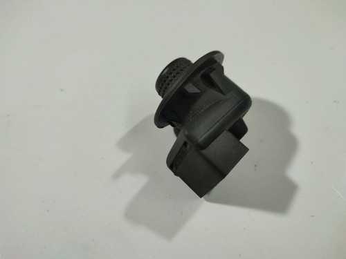 8200002442A Schalter Spiegelverstellung 82 00 002 442 A  Renault  DE2549020-32