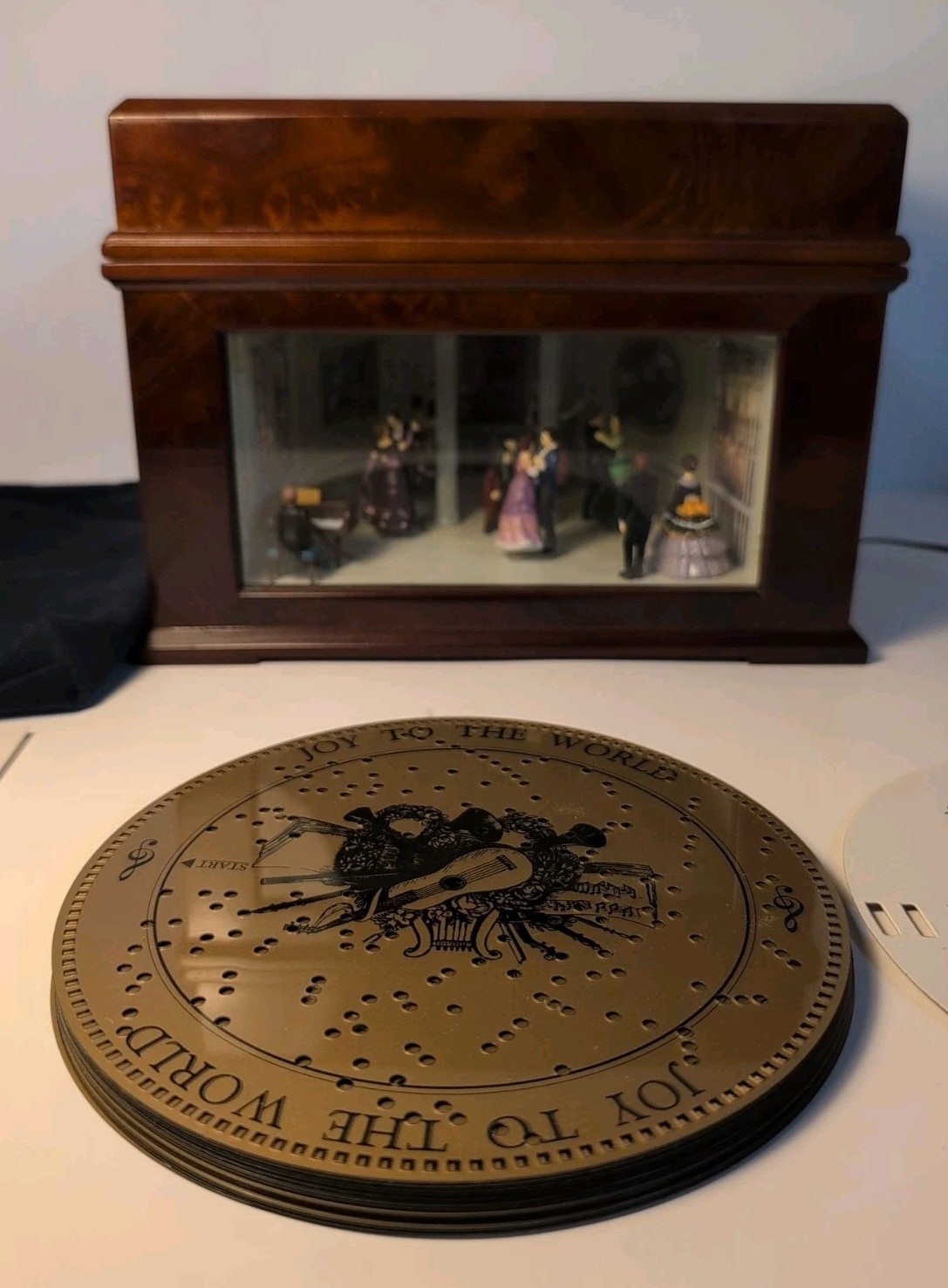 Picture 2 of 21