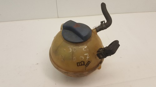 VW Golf IV 4  -  Ausgleichsbehälter Kühlwasserbehälter 1J0121403B  (68)