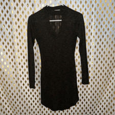 Short Sweater dress with keyhole cut out size S