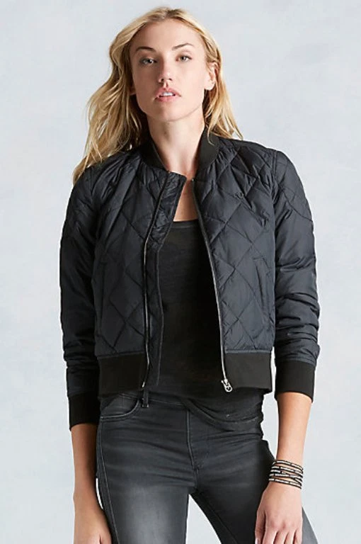 CHAQUETA ACOLCHADA DE NAILON NEGRA NUEVA TRUE RELIGION JEANS $298 TALLA XS Foto 2 de 4