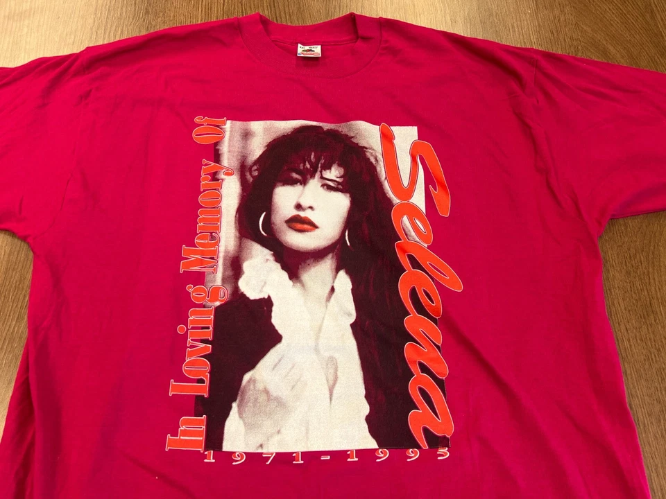 CAMISETA VINTAGE SELENA 2XL PUNTADA ÚNICA AÑOS 90 CAMISETA CONMEMORATIVA ROSA CALIENTE STOCK MUERTO NOS Foto 2 de 4