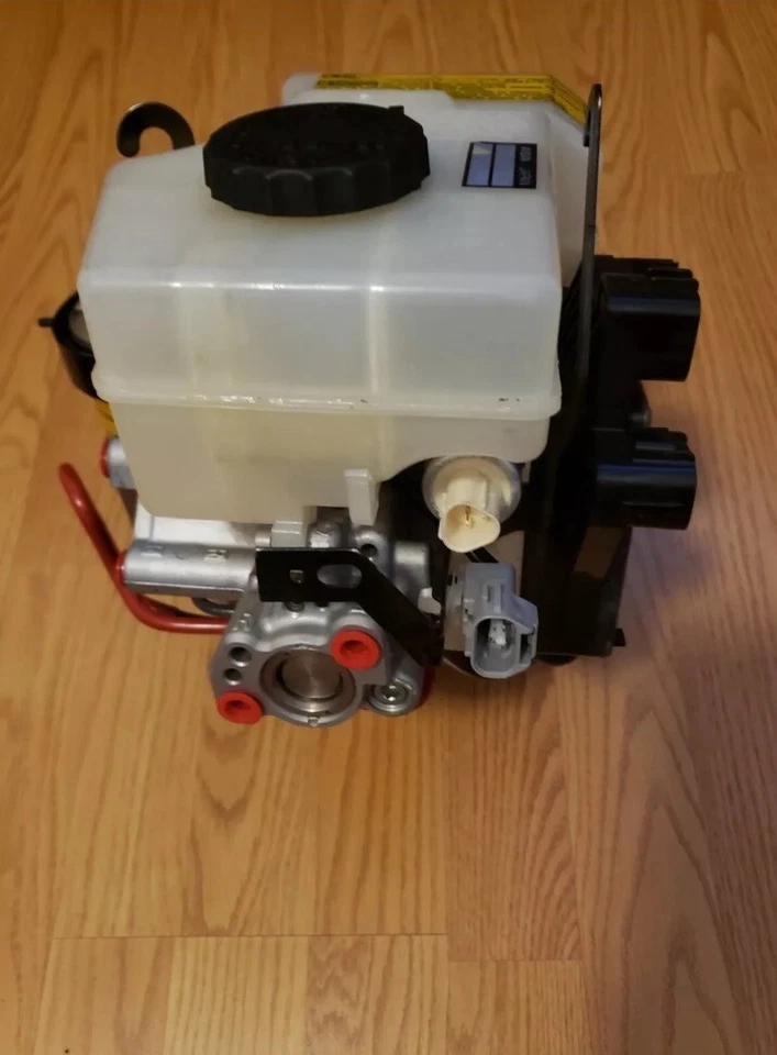 ABS pump Brake booster Master Cylinder for 2003-2005 Lexus GX 470 - Image 4 of 4