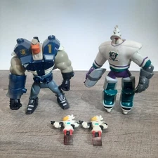 Vintage Mighty Ducks Grin Nitro Fist & Wildwing Action Figures Lot 2