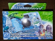 Fuji QuickSnap Waterproof Disposable One Time Use Camera 27 Exposures - 07/24 
