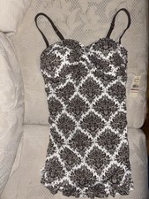 NWT Tommy Bahama Skirted Bathing Suit Size 6 Retails 148
