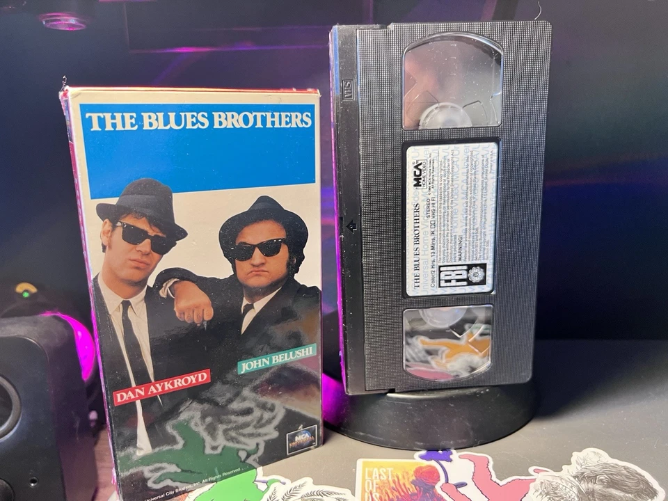 Blue Brothers And Blues Brothers 2000 VHS - 2 VHS LOT Belushi Aykroyd Goodman - Image 4 of 4