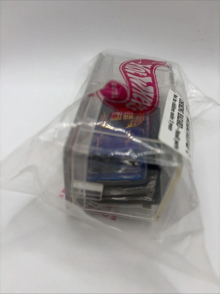 Hot Wheels 1997 New York Toy Fair Deora Kyle Petty #44 SEALED HOTWHEELS BAG - Image 4 of 4