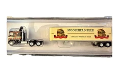 Trainworx 51065 Moosehead Beer tractor trailer