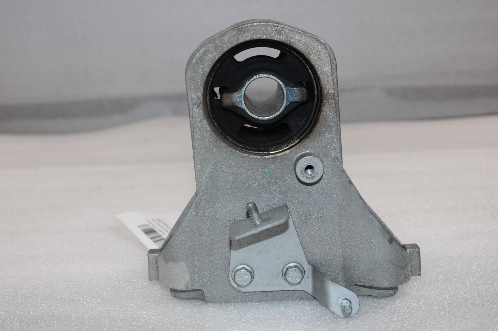 Ferrari California, LH, Left, Rear Transmission Xmember Mount, Used, 239754