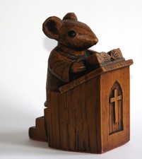 Church Mouse Vicar Pulpit