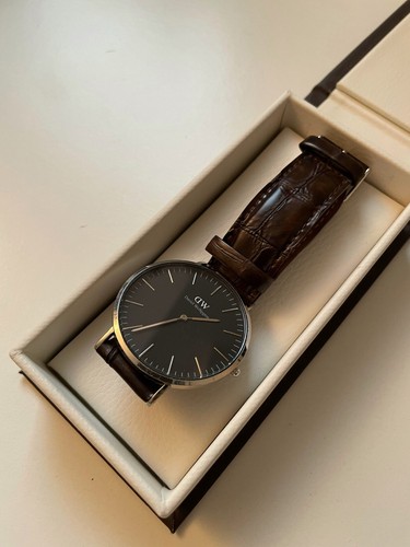 Daniel Wellington Nero 0109DW 40mm, Doppio Cinturino In Pelle E Cassa  Accaio | eBay