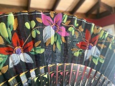 VTG/EARLY JAPAN Hand Painted Black Red Golden Flower Fan Floral Carved Fabric