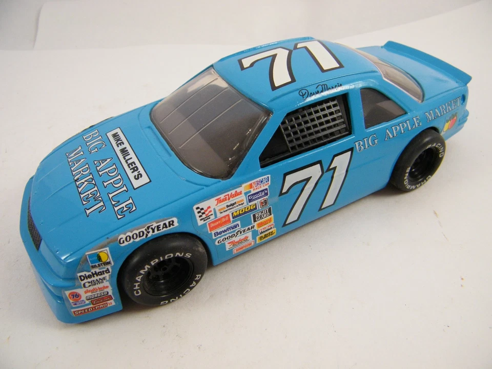 DAVE MARCIS ~ BIG APPLE MARKET RACING #71 ~ TRANSPORTADOR Y COCHES Foto 3 de 4