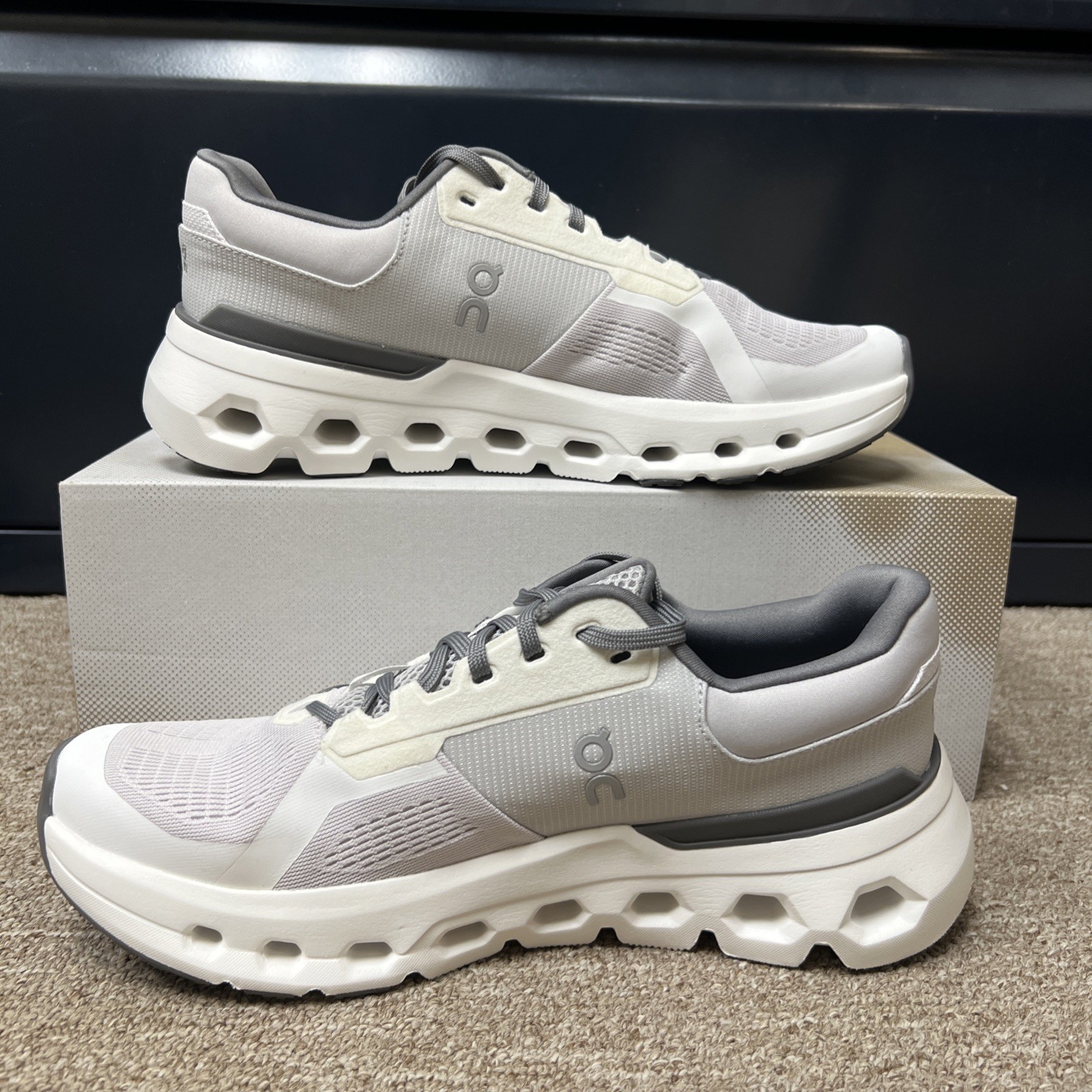 On Cloudrunner 2 Women's Running Shoes Size 10 Cushioned Supportive image 2