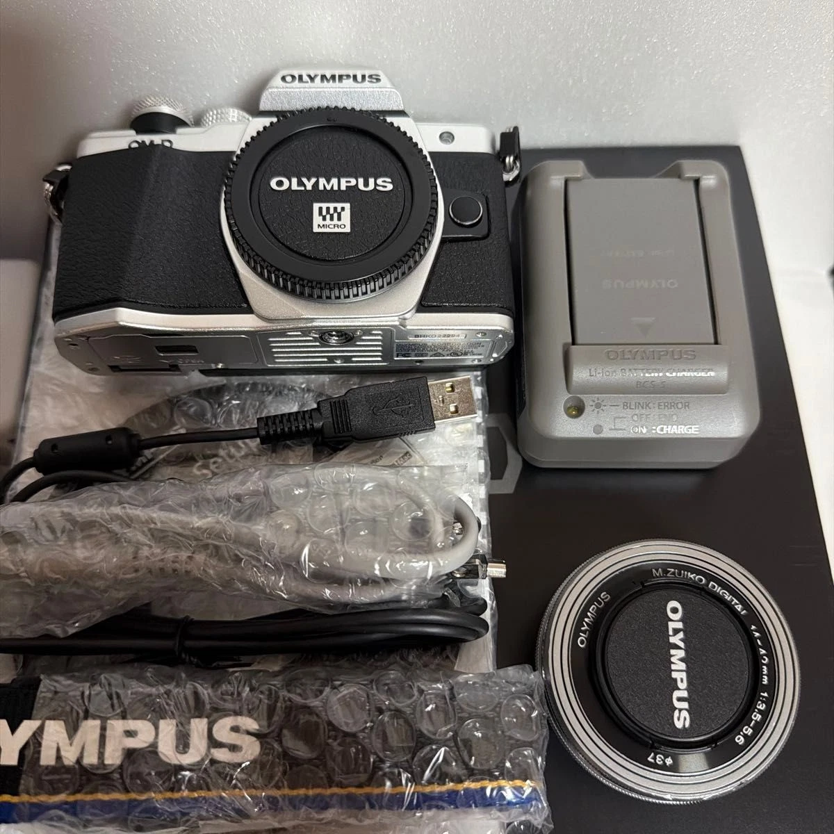 Preços baixos em Olympus OM-D E-M10 Mark II 17-19.9MP Câmeras