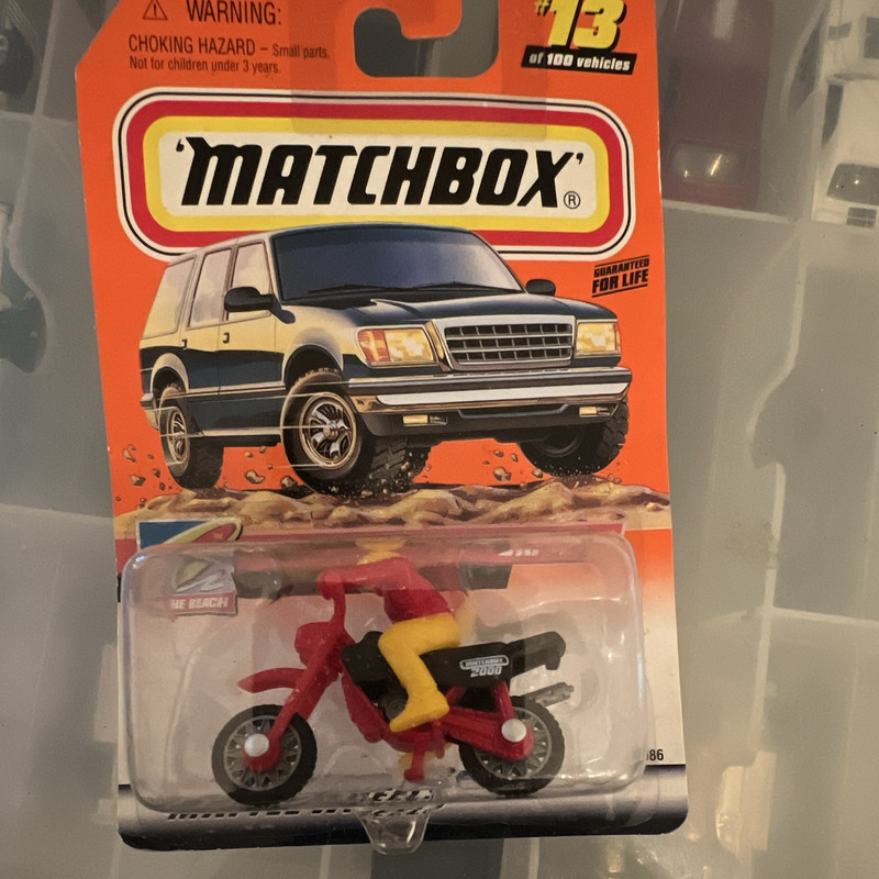 Matchbox Series 3 Honda XR 2000 Motorcycle 1:64 Diecast Red Yellow Black