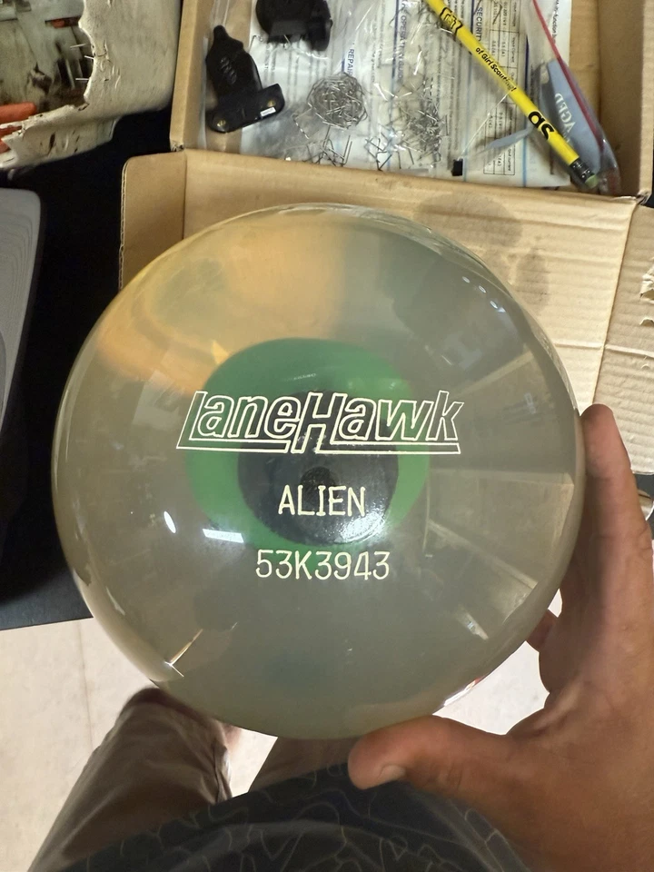 15 Lb Polyester Plastic Clear Alien Head Bowling Ball (Made By Lanehawk) Rare - Image 2 of 2