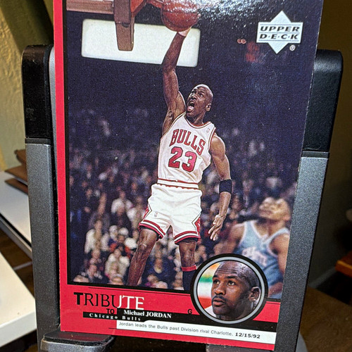 Michael Jordan #15 1999 Upper Deck Jordan Tribute card