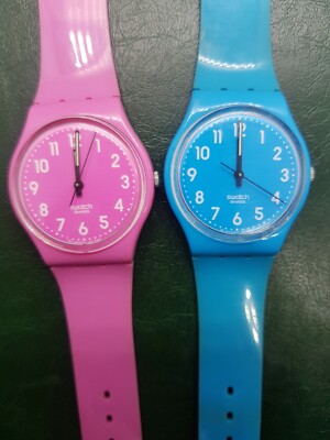 LOT OF 2 SWATCH AG2009