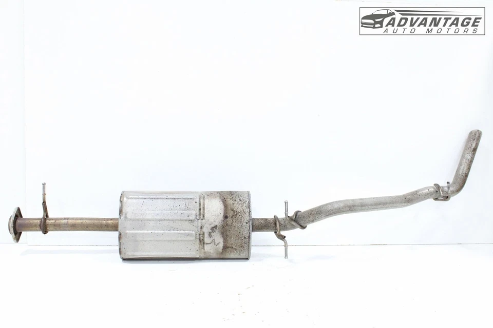 Silenciador de escape de motor Chevrolet Colorado 2015-2022 2,5 L con tubo 23363061 OEM Foto 2 de 4
