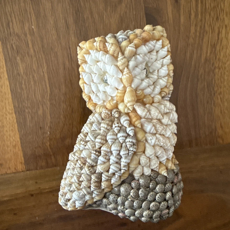 Vintage Sea Shell Owl Figurine Folk Art Bird Statue Beach Decor Miniature - Image 2 of 3