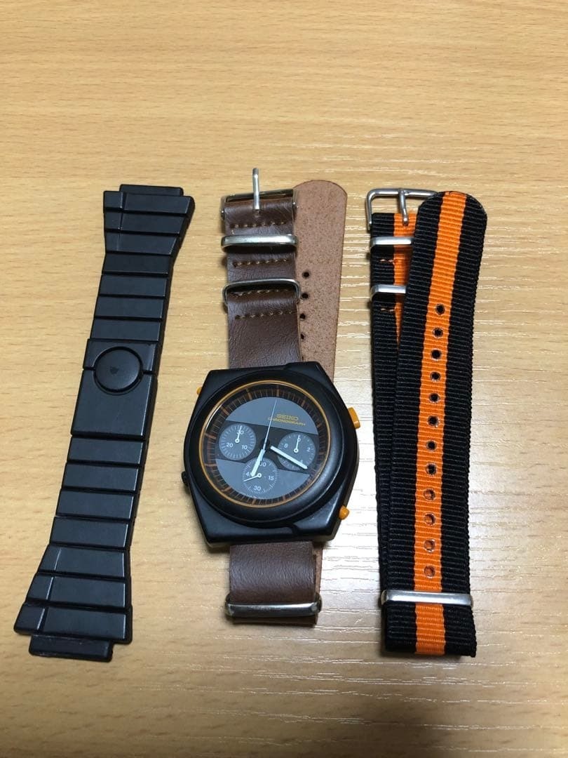 Chronograph Design SEIKO Watch Giugiaro Vintage Japan 7A28-7A00 Rare - vintagewatches.pk