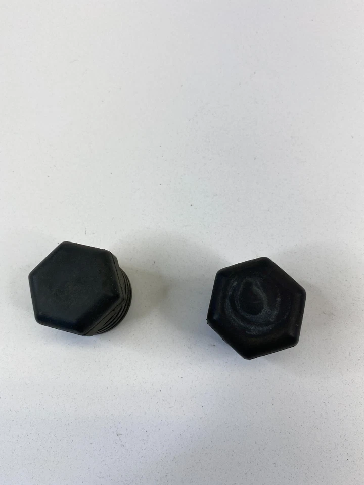 2004-2008 Mitsubishi Endeavor Front Hood Bumper Rubber Damper Pair Set OEM - Image 3 of 4