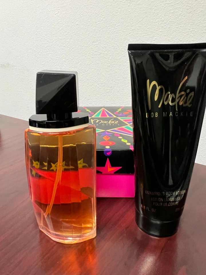 *DE COLECCIÓN * JUEGO DE REGALO BOB MACKIE 2 PIEZAS: 3,4 EDT Spray, 6,8 Lujosa Loción Corporal Foto 2 de 4