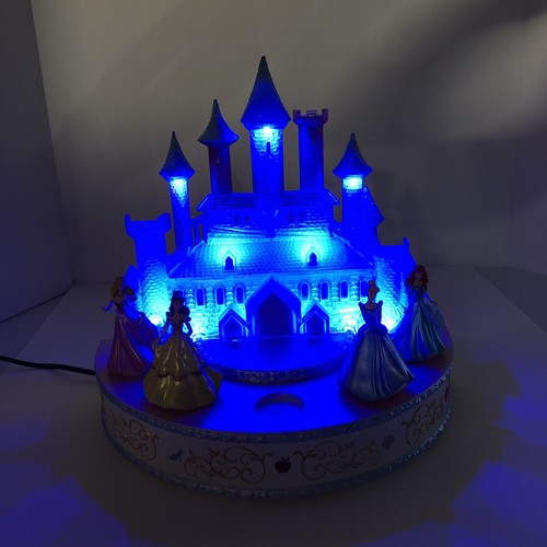 Disney Hallmark 2019 Princess Live Your Story Tabletop Keepsake *No Snow White* - Picture 3 of 20