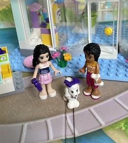 Lego Friends Heartlake Pet Salon 41007 100% Complete USED