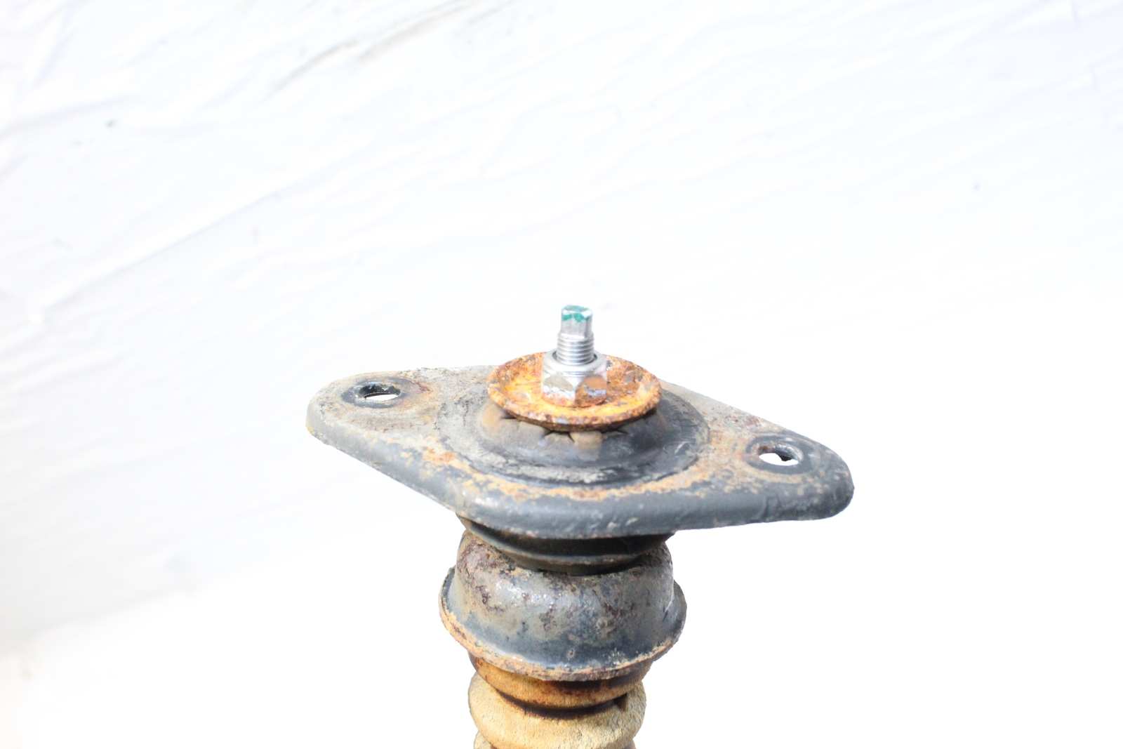 2011 Kia Rio rear shock absorber with suspension coil eBay