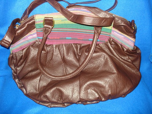UNDER ONE SKY LARGE COLLEEN TOTE HANDBAG CROSS BODY BEAUTIFUL NWT SUPER SALE - Picture 7 of 10