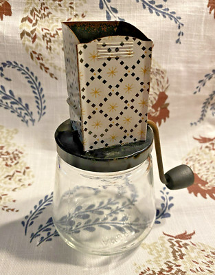 Vintage Farmhouse Androck No49 Nut Chopper/Grinder Gold Starburst & Black 