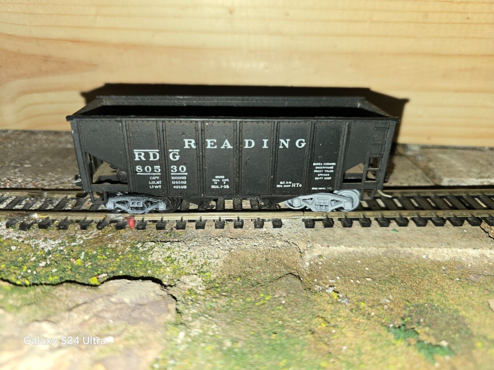 Picture 2 of 6