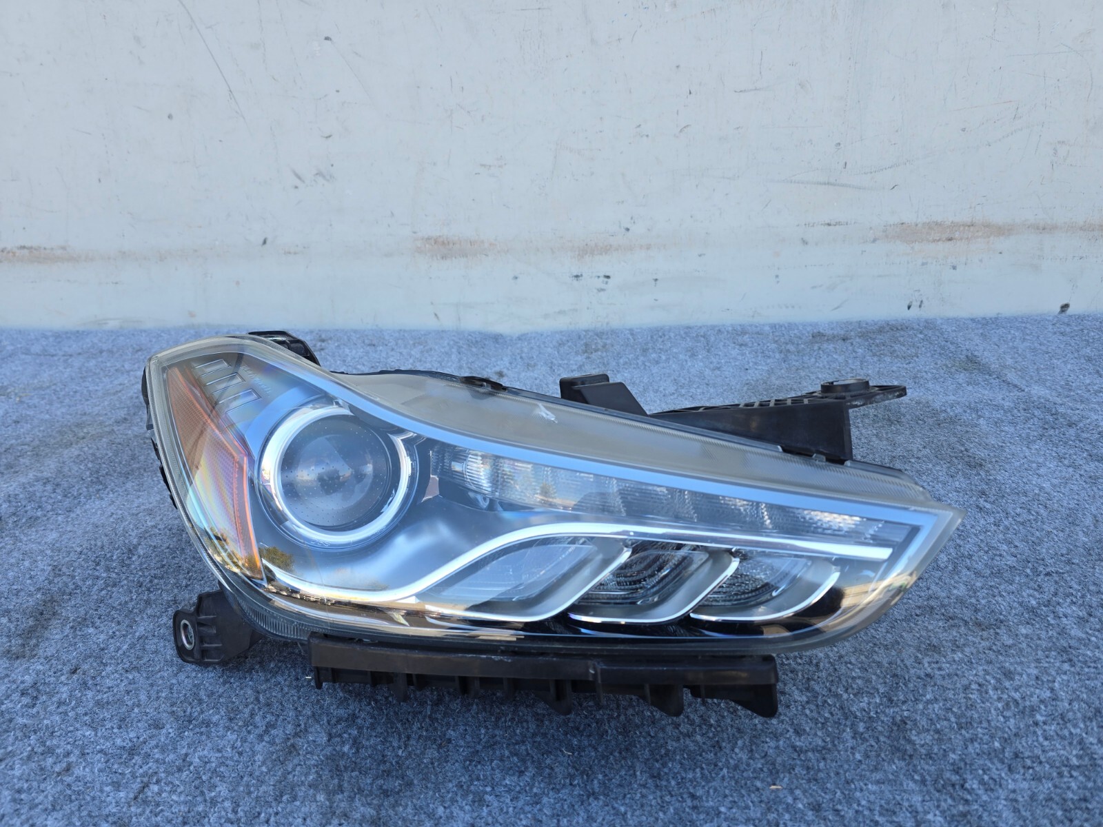 RIGHT SIDE BI XENON HEADLIGHT ASSEMBLY COMPLETE OEM 14-19 MASERATI GHIBLI Q4