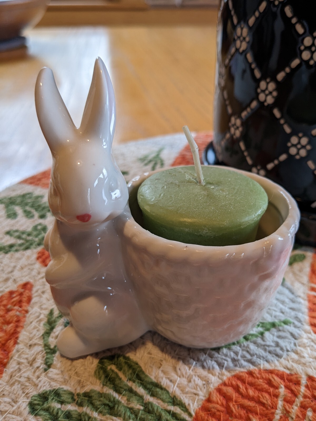 Yankee Candle Easter Basket Tea Light Votive Holder White Bunny w/Pink