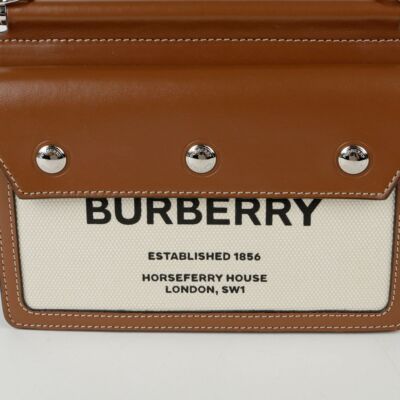 【BURBERRY】ポシェット Burberry HOSPEERY Title Pocket Crossbody Bag 8014611