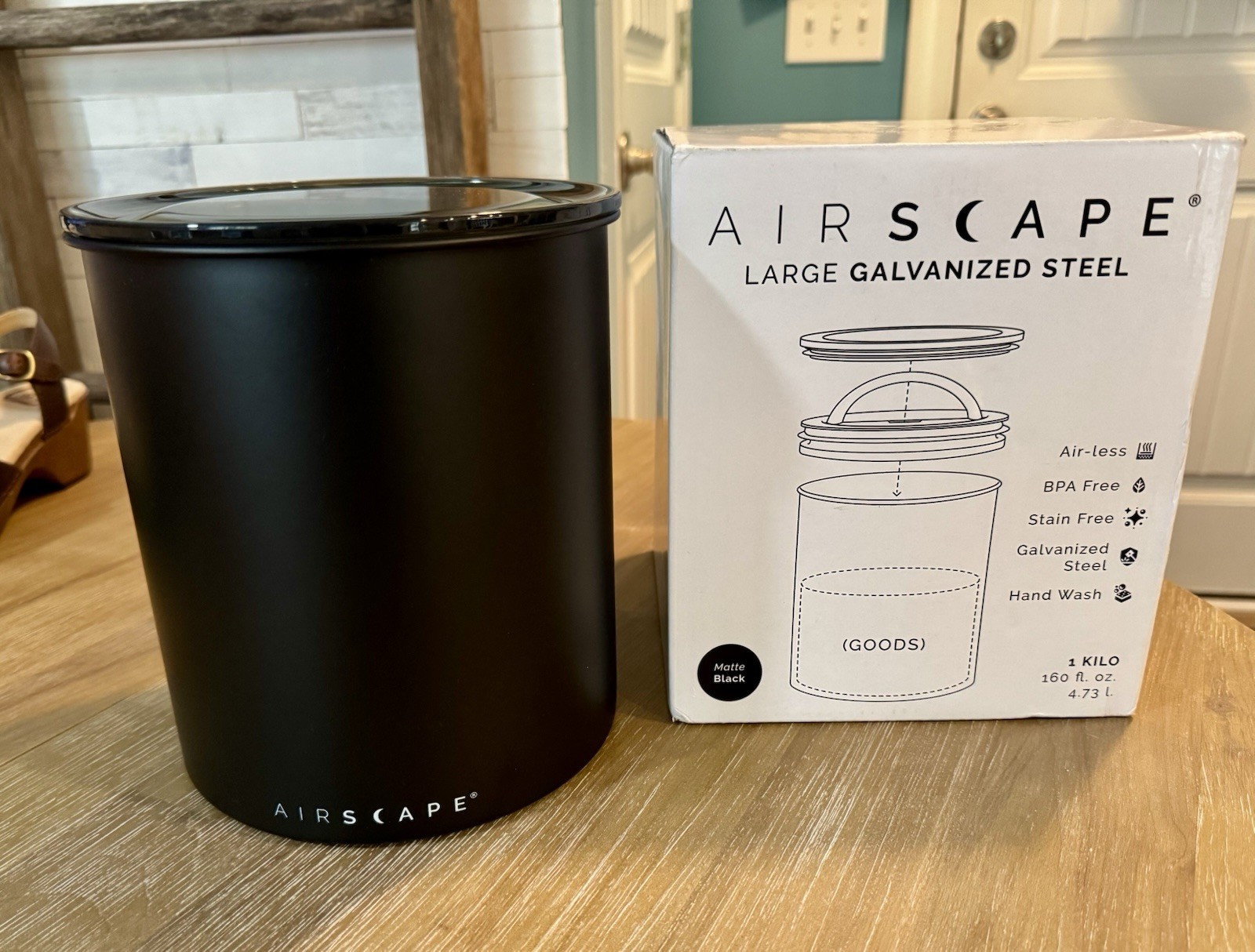 Planetary Design Airscape Kilo Coffee Storage Canister Large, Matte Black