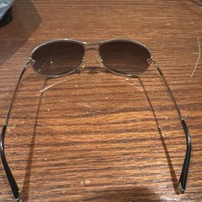 Louis Vuitton Women's Oval Sunglasses Silver Metal Frame Gray Tinted Lenses