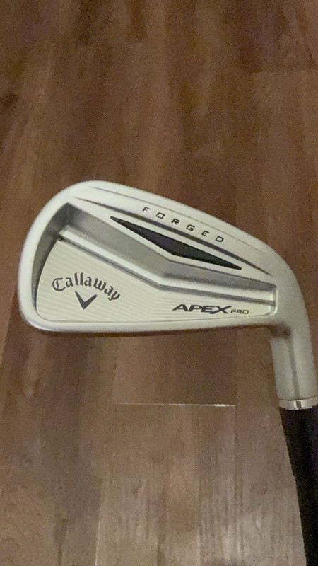 Callaway Apex Pro 6-Iron Regular Flex Graphite Shaft Right-Handed Silver/Black