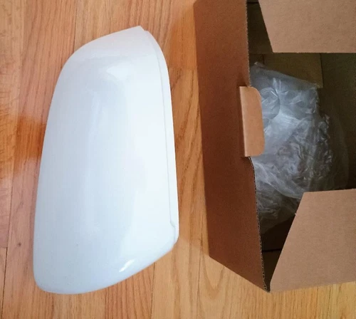 TRQ Passenger Side Mirror Cap, for 18-23 Volkswagen Atlas 20-23 Atlas (white)