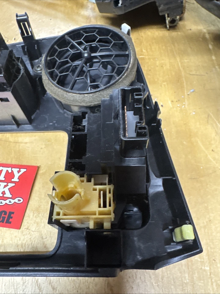 Toyota Matrix 2003 a 2008 tablero central radio bisel moldura panel plateado 55405 01040 Foto 3 de 4