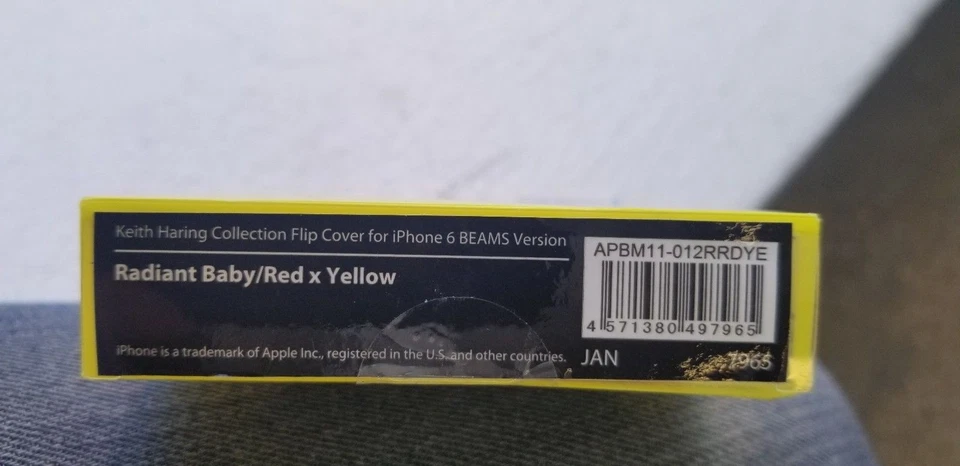 Keith Haring Collection Flip Cover Apple iPhone 6 6S Radient Baby/Red x Yellow - Image 4 of 4